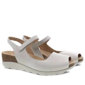 Dansko Marcy Leather Peep Toe Wedge Comfort Sandals Size 10.5-11 EU41 Ivory EUC